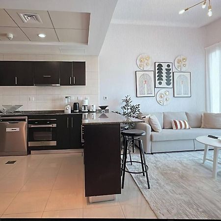 Luxurious 1 Bedroom Apartment In The Dubai Marina! Exterior foto